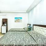 Hotel apartamentowy Anna Maria Paradise