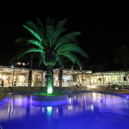 Aparthotel Anna Maria Paradise Pefkochori