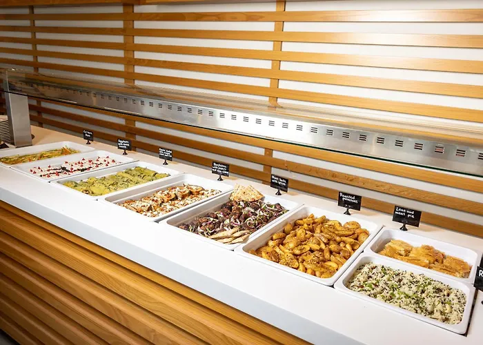 Aparthotel Anna Maria Paradise 4*