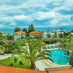 Anna Maria Paradise Pefkochori