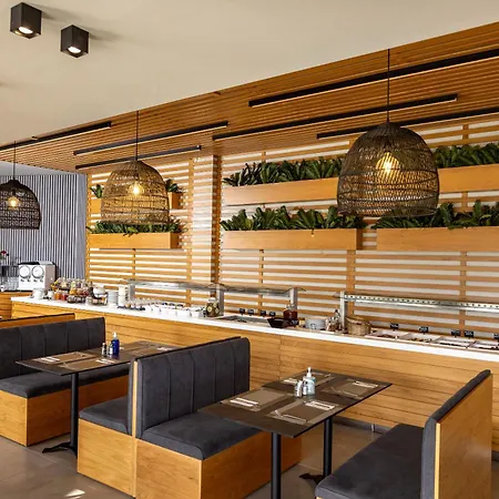 Anna Maria Paradise 4*