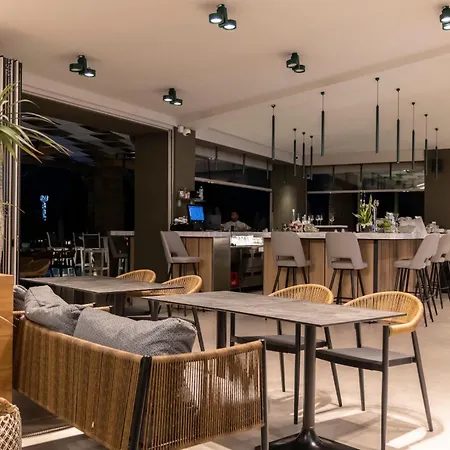 Anna Maria Paradise 4* Πευκοχώρι