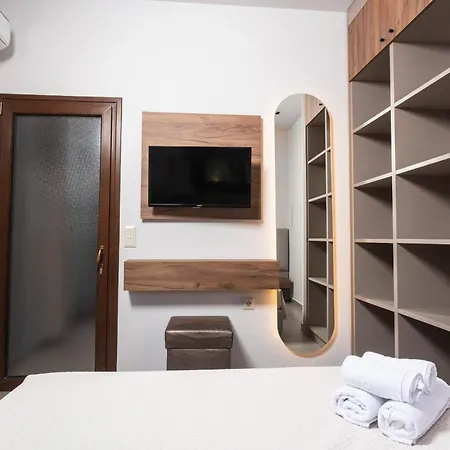 Hotel apartamentowy Anna Maria Paradise 4*