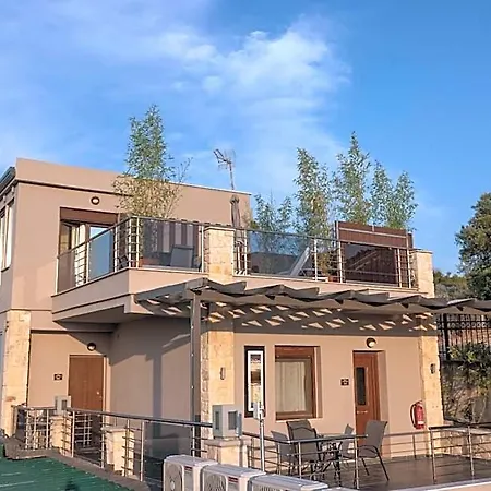 Anna Maria Paradise 公寓式酒店 4*