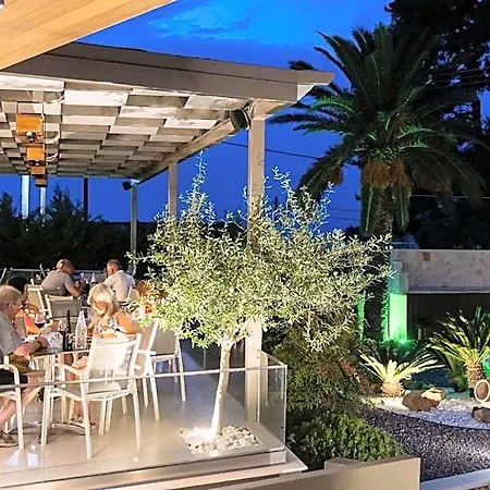 Apartmanhotel Anna Maria Paradise