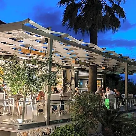Apartmanhotel Anna Maria Paradise
