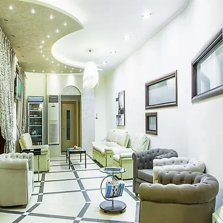 מלון דירות Anna Maria Paradise 4*