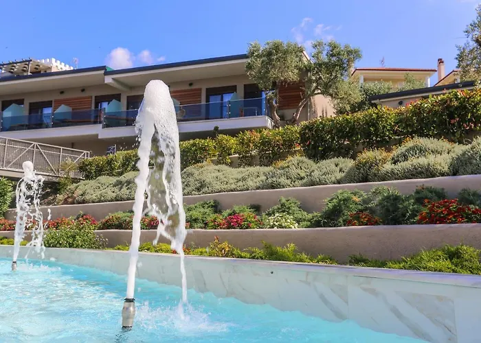 Anna Maria Paradise Pefkochori