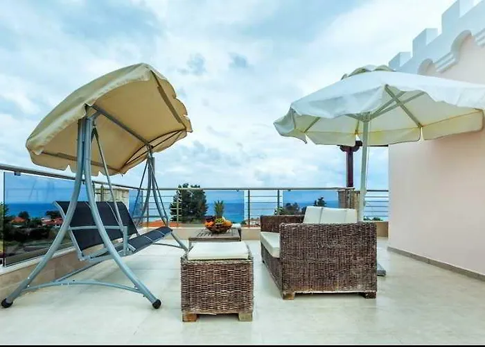 Anna Maria Paradise Apartahotel 4*