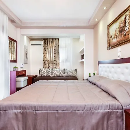 Apartmanhotel Anna Maria Paradise Pefkohóri