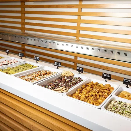 Apartmanhotel Anna Maria Paradise 4*