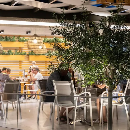 Anna Maria Paradise 4*