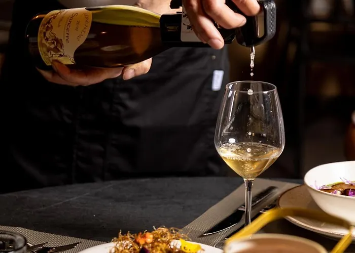 Anna Maria Paradise Aparthotel 4*